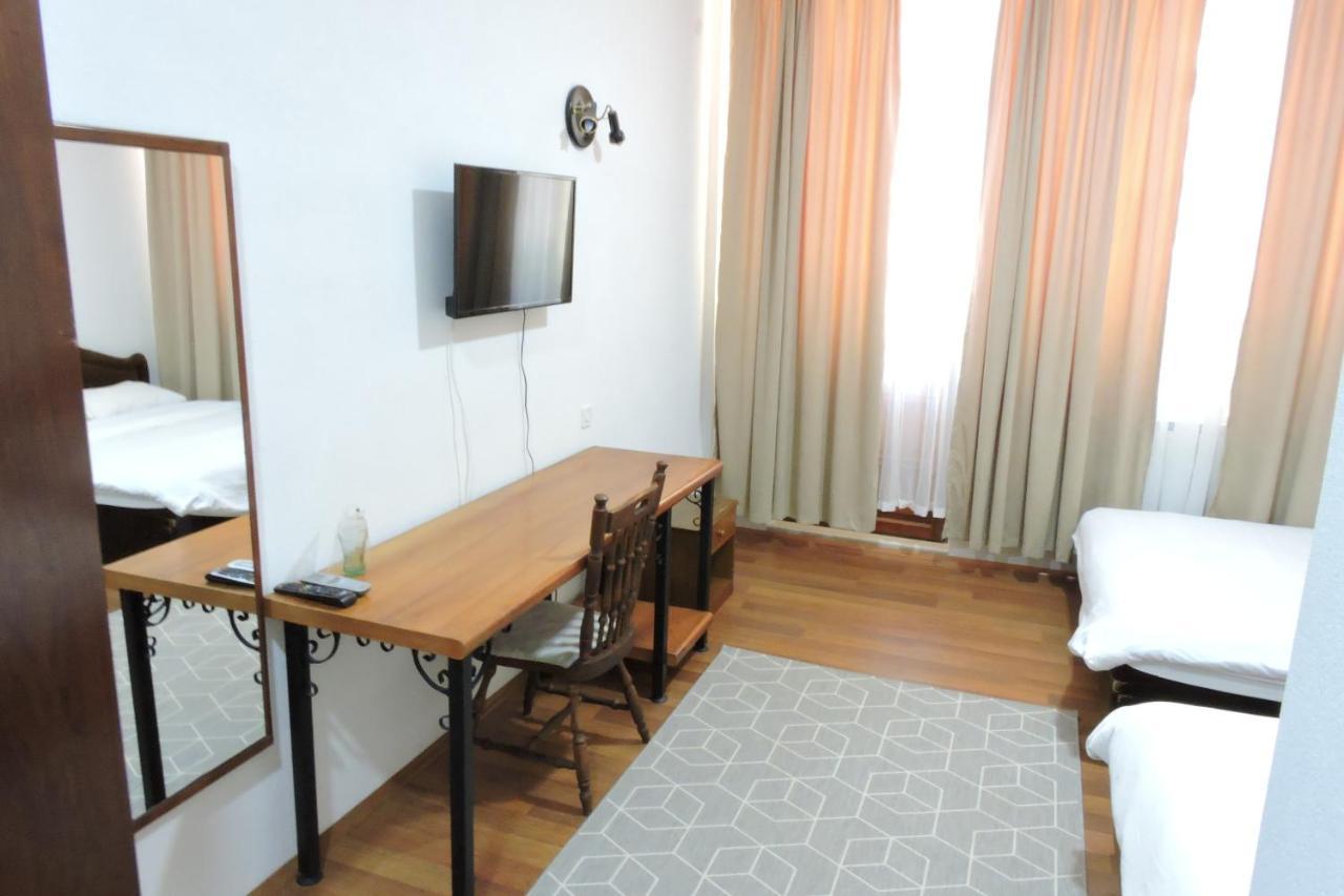 Lakeview Hotel And Resort Otesevo Luaran gambar
